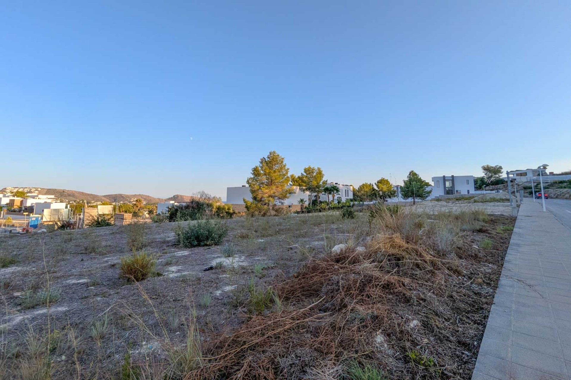 Herverkoop - Plot -
Moraira - El Tesoro