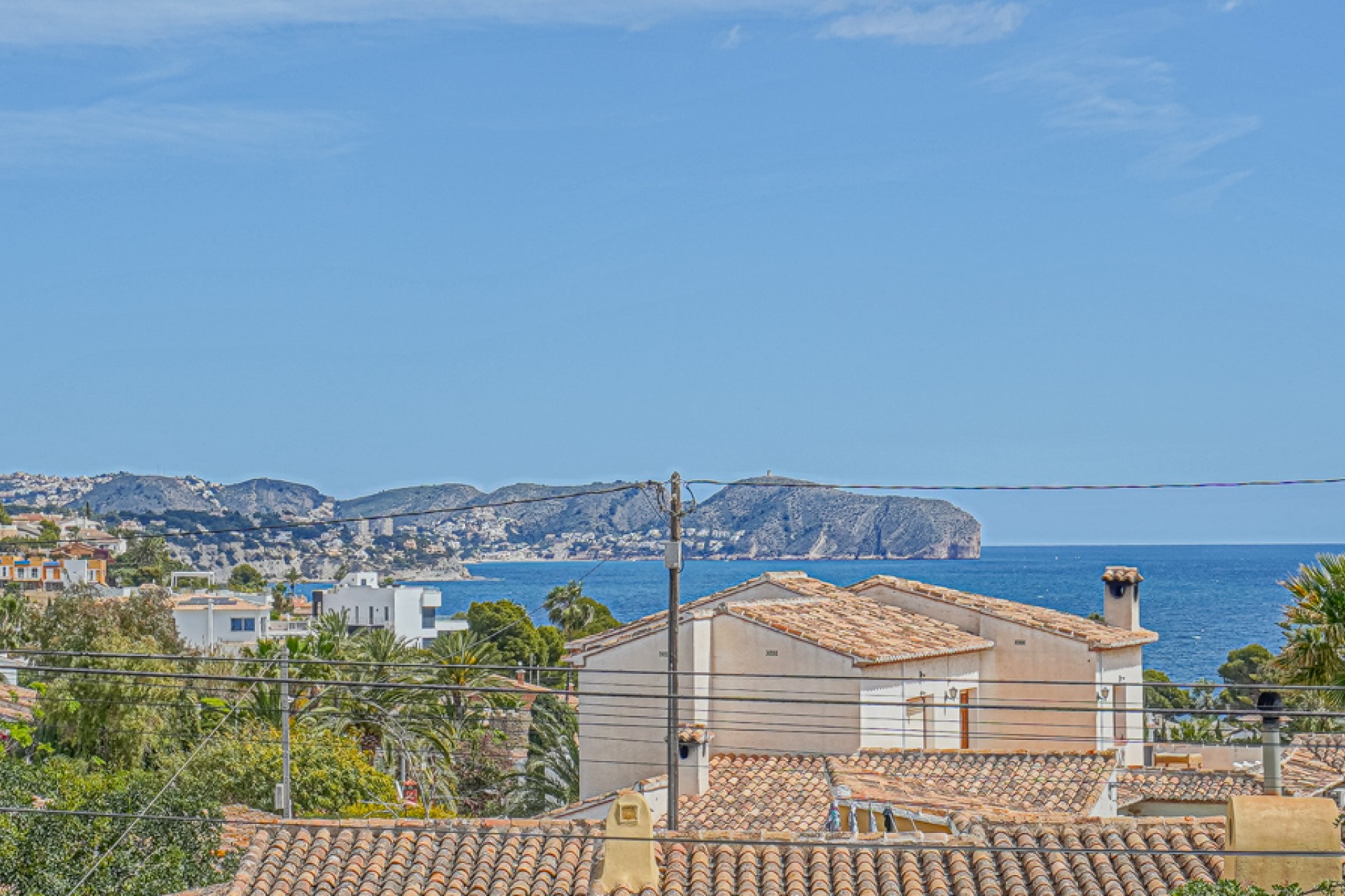 Herverkoop - Reclame -
Calpe - Les Bassetes