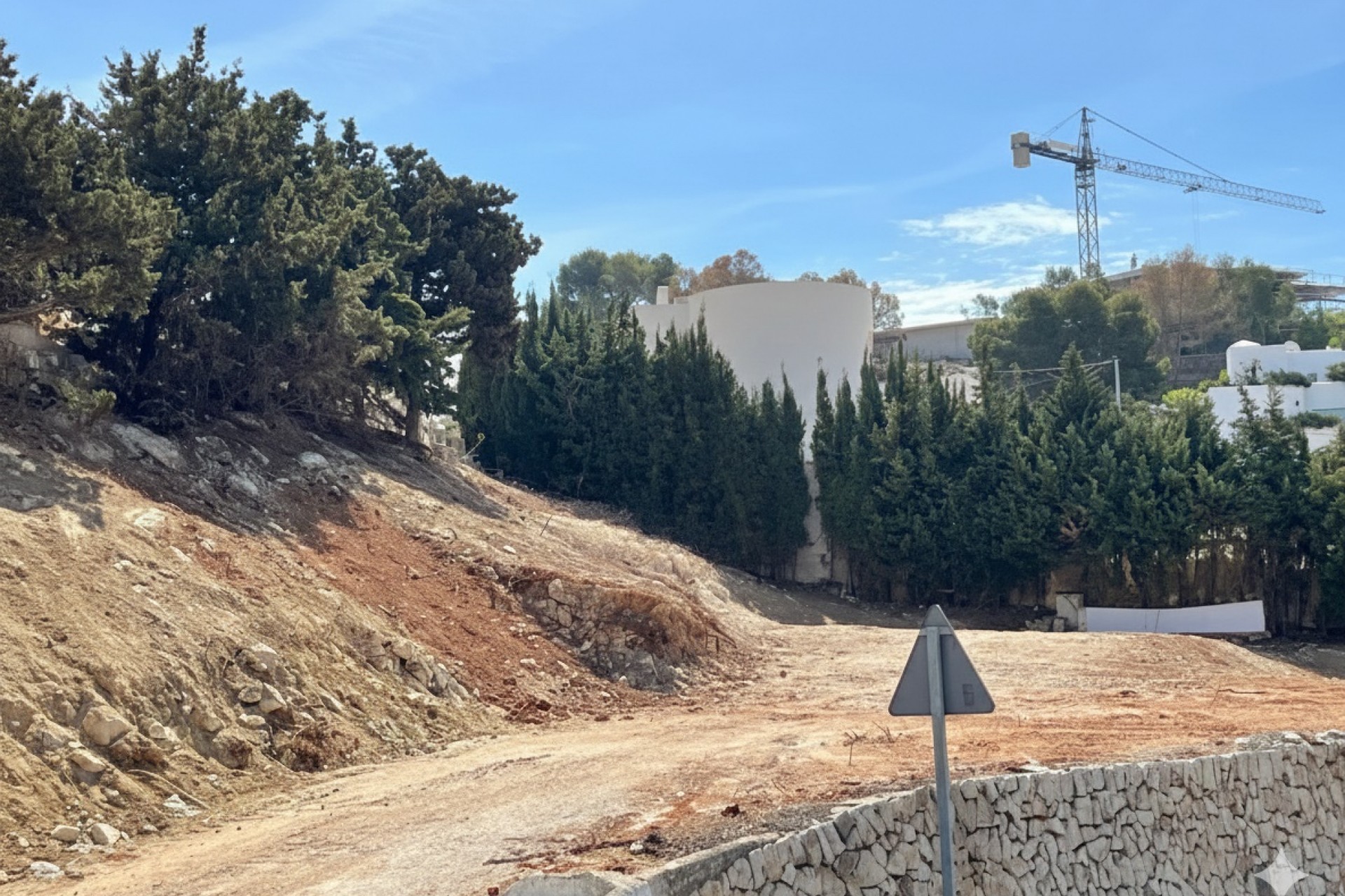 Herverkoop - Stedelijke bouwgrond -
Benissa - Cala Advocat - Baladrar