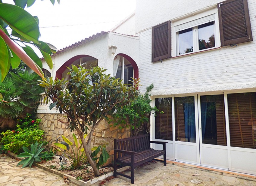 Herverkoop - Villa -
Albir