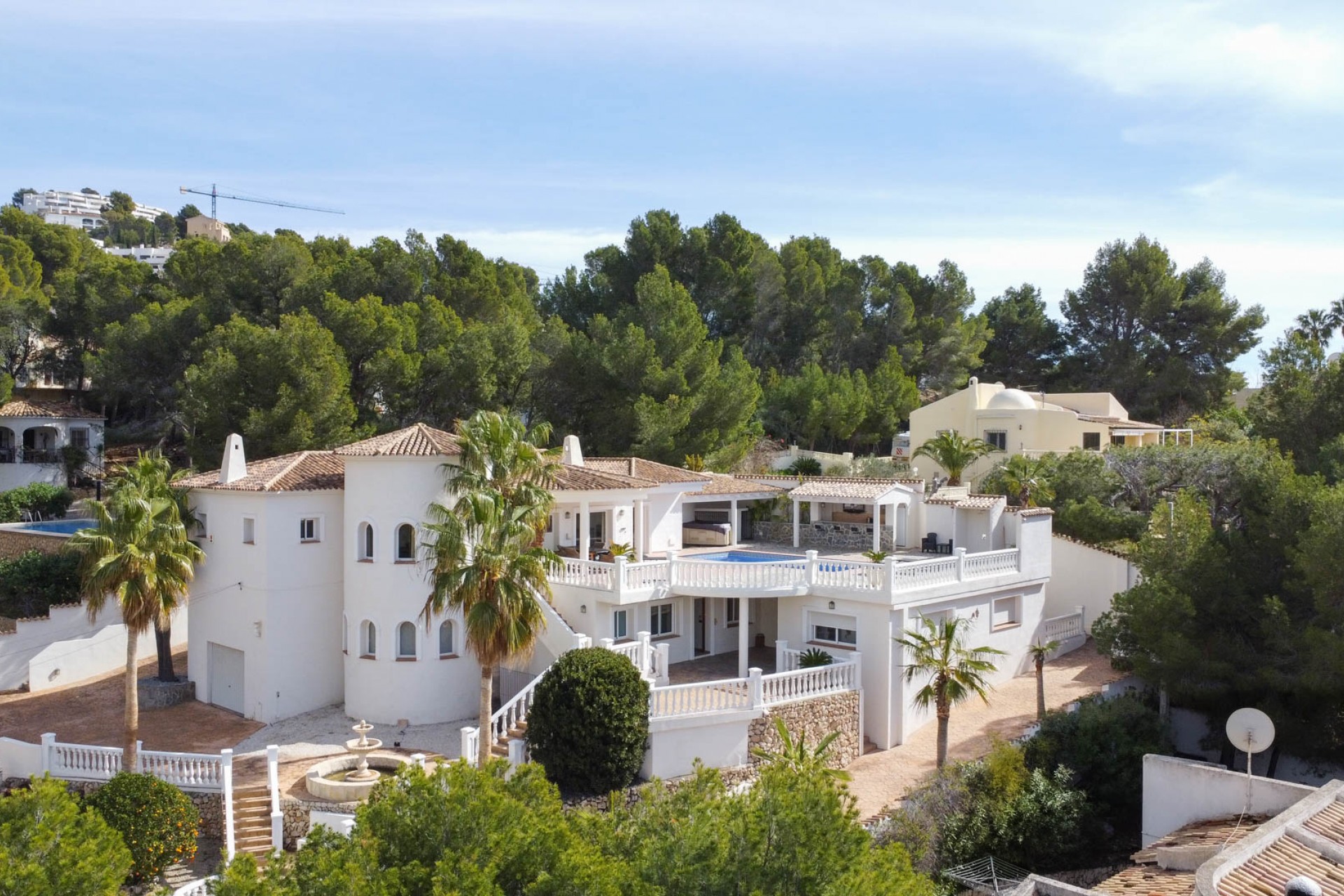 Herverkoop - Villa -
Altea - Alhama Springs