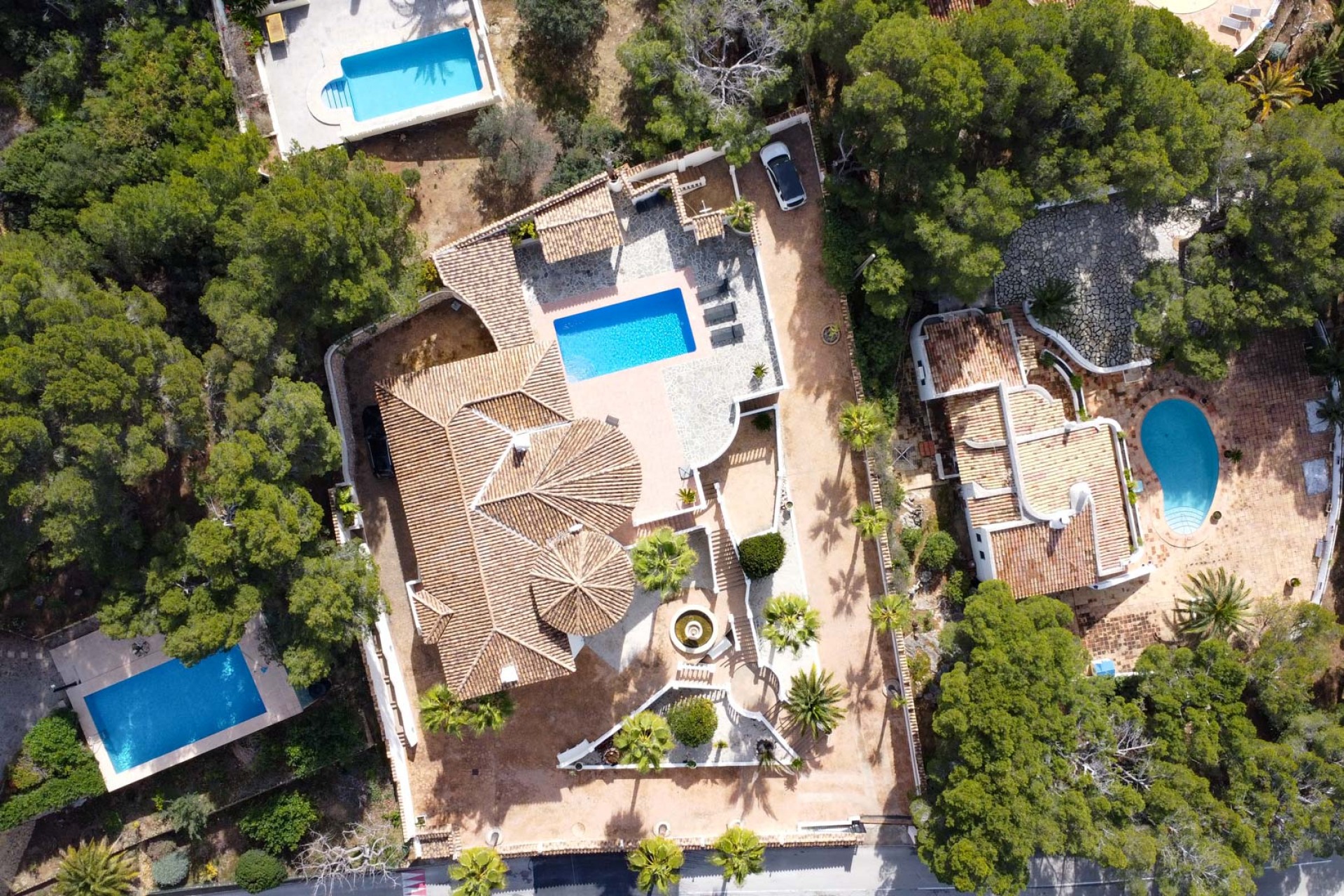 Herverkoop - Villa -
Altea - Alhama Springs