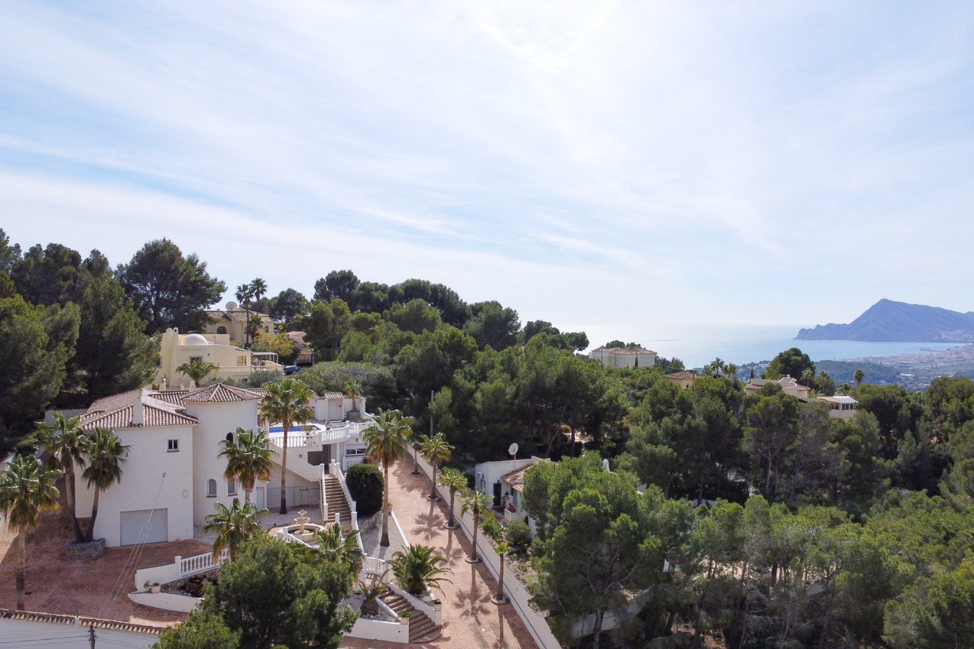 Herverkoop - Villa -
Altea - Alhama Springs