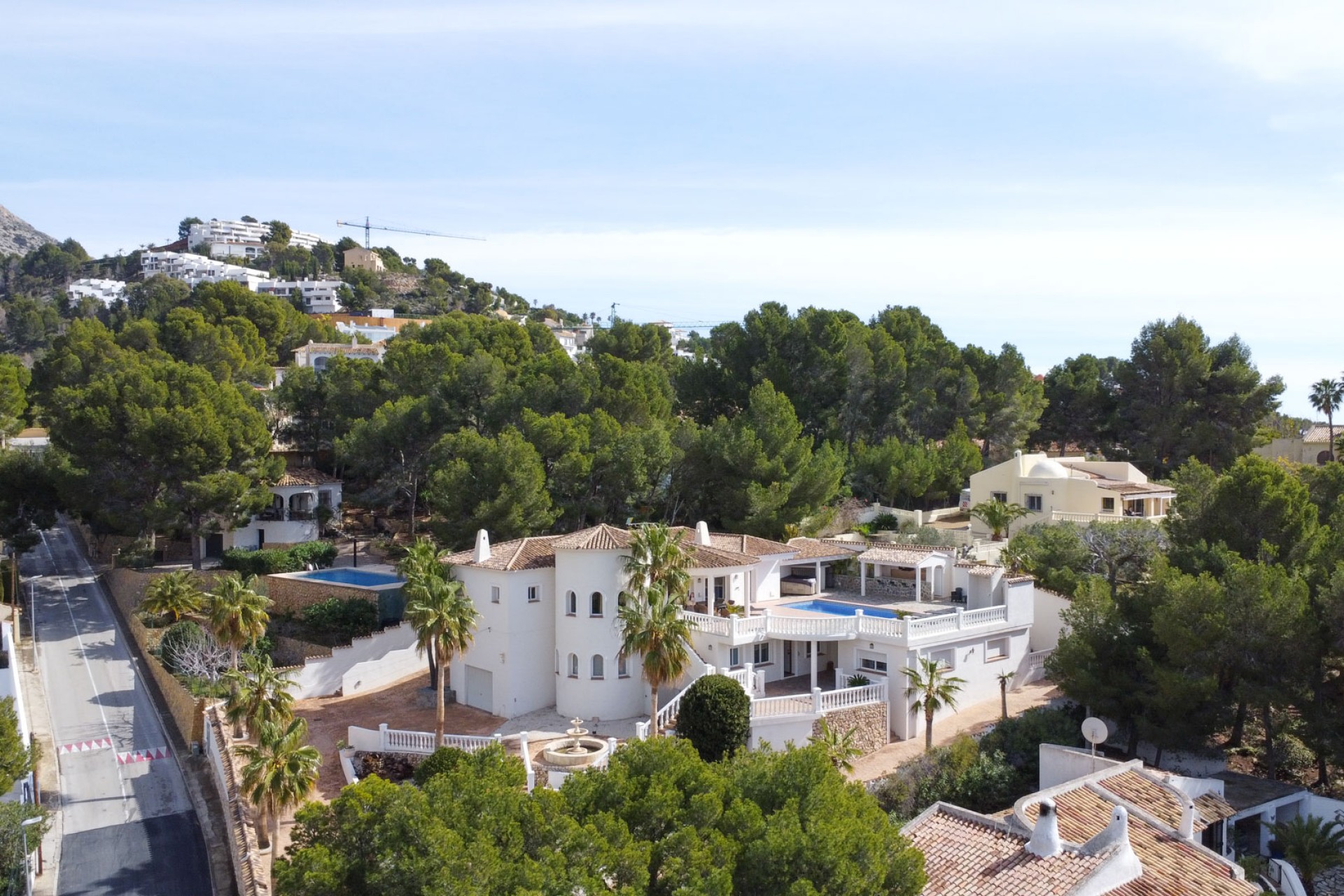 Herverkoop - Villa -
Altea - Alhama Springs