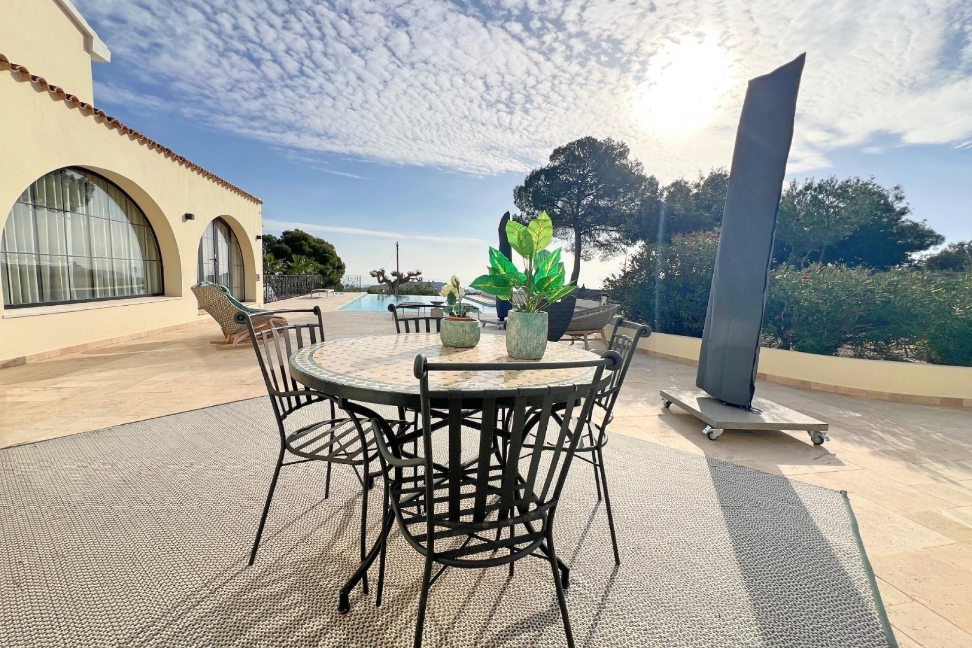 Herverkoop - Villa -
Altea - Altea ciudad