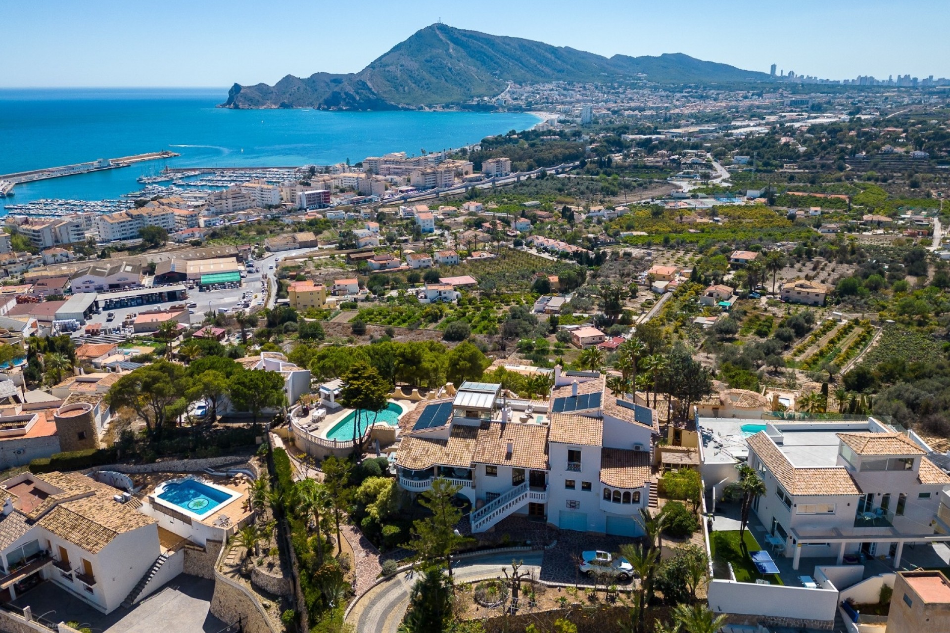 Herverkoop - Villa -
Altea - Altea ciudad