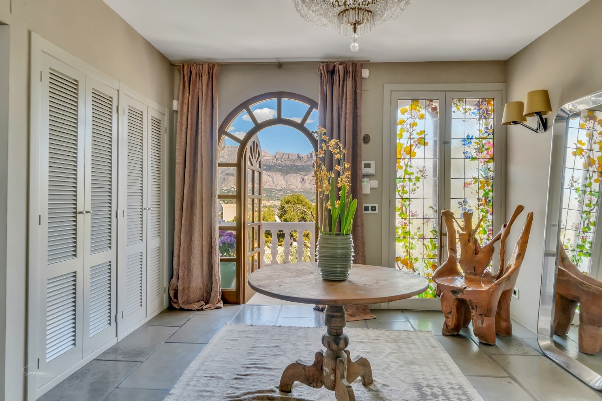 Herverkoop - Villa -
Altea - Altea ciudad