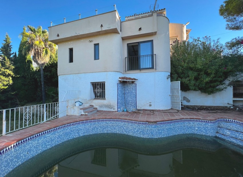 Herverkoop - Villa -
Altea la Vella - Altea