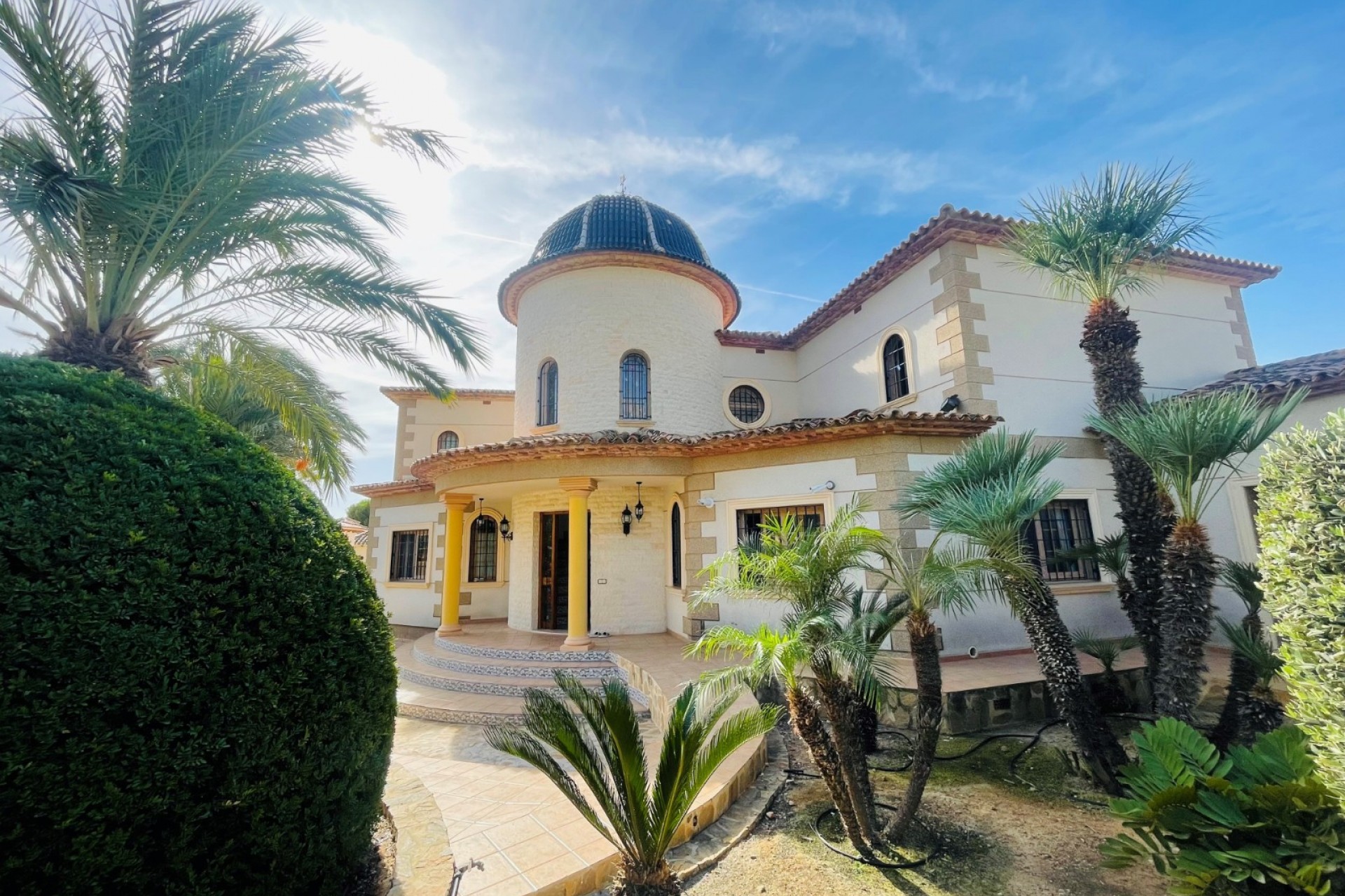 Herverkoop - Villa -
Altea la Vella - Altea