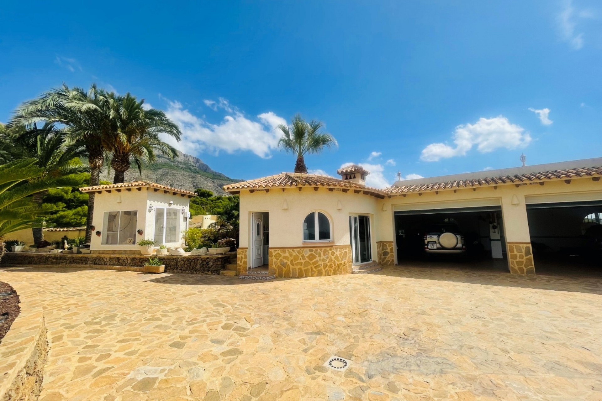 Herverkoop - Villa -
Altea la Vella - Altea