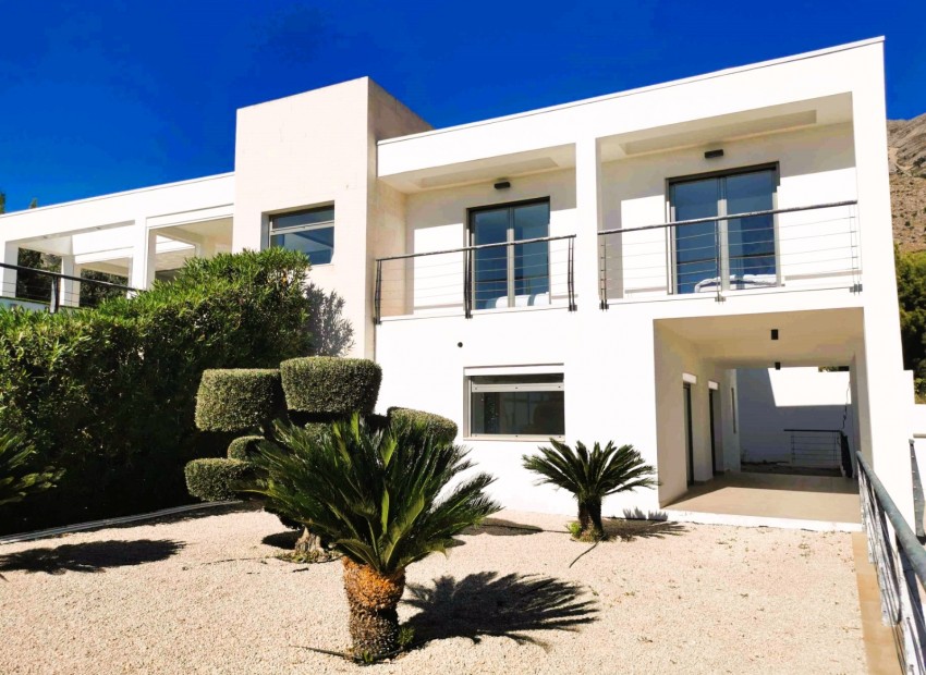 Herverkoop - Villa -
Altea la Vella - Altea