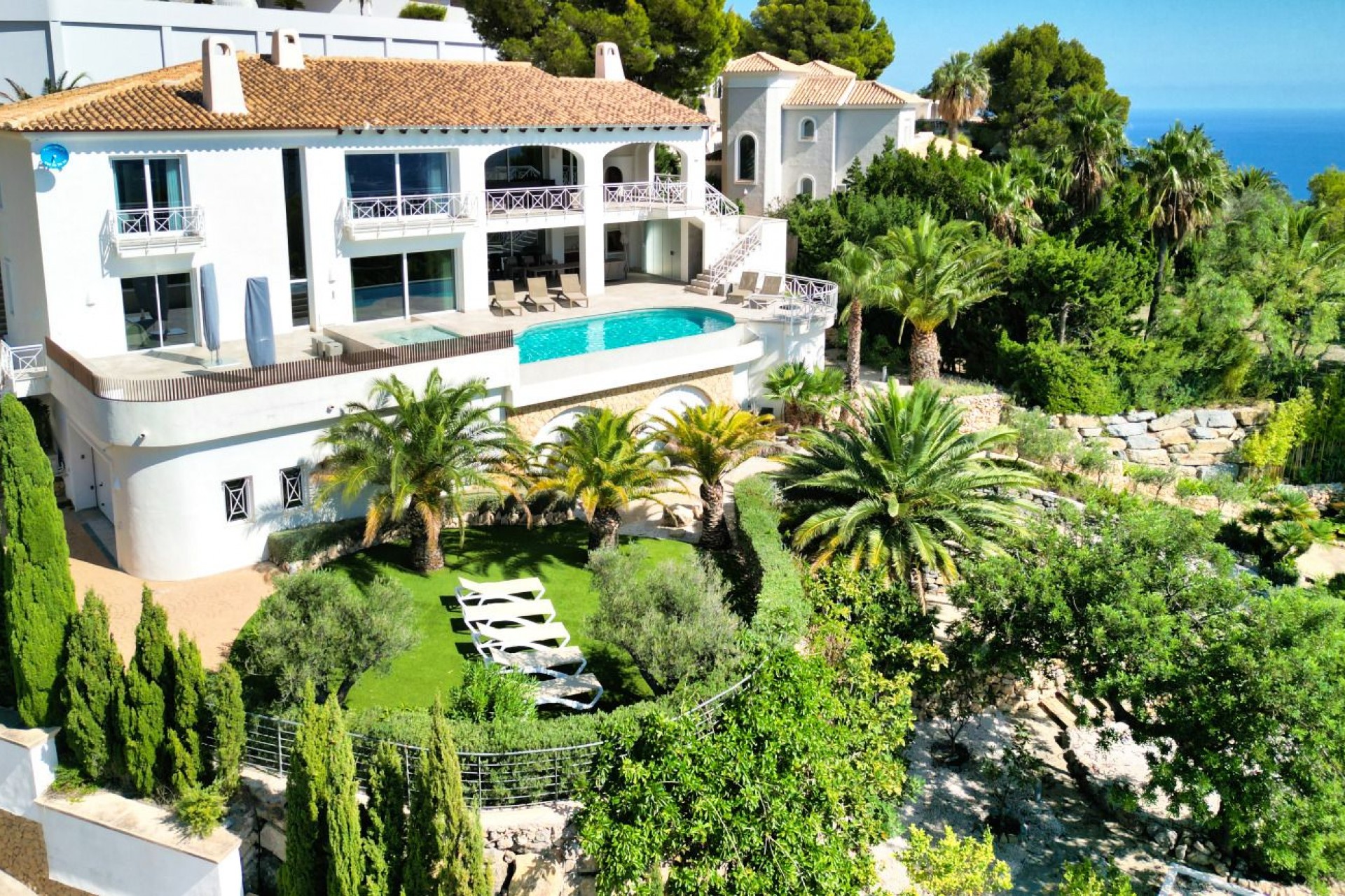 Herverkoop - Villa -
Altea - Sierra de Altea