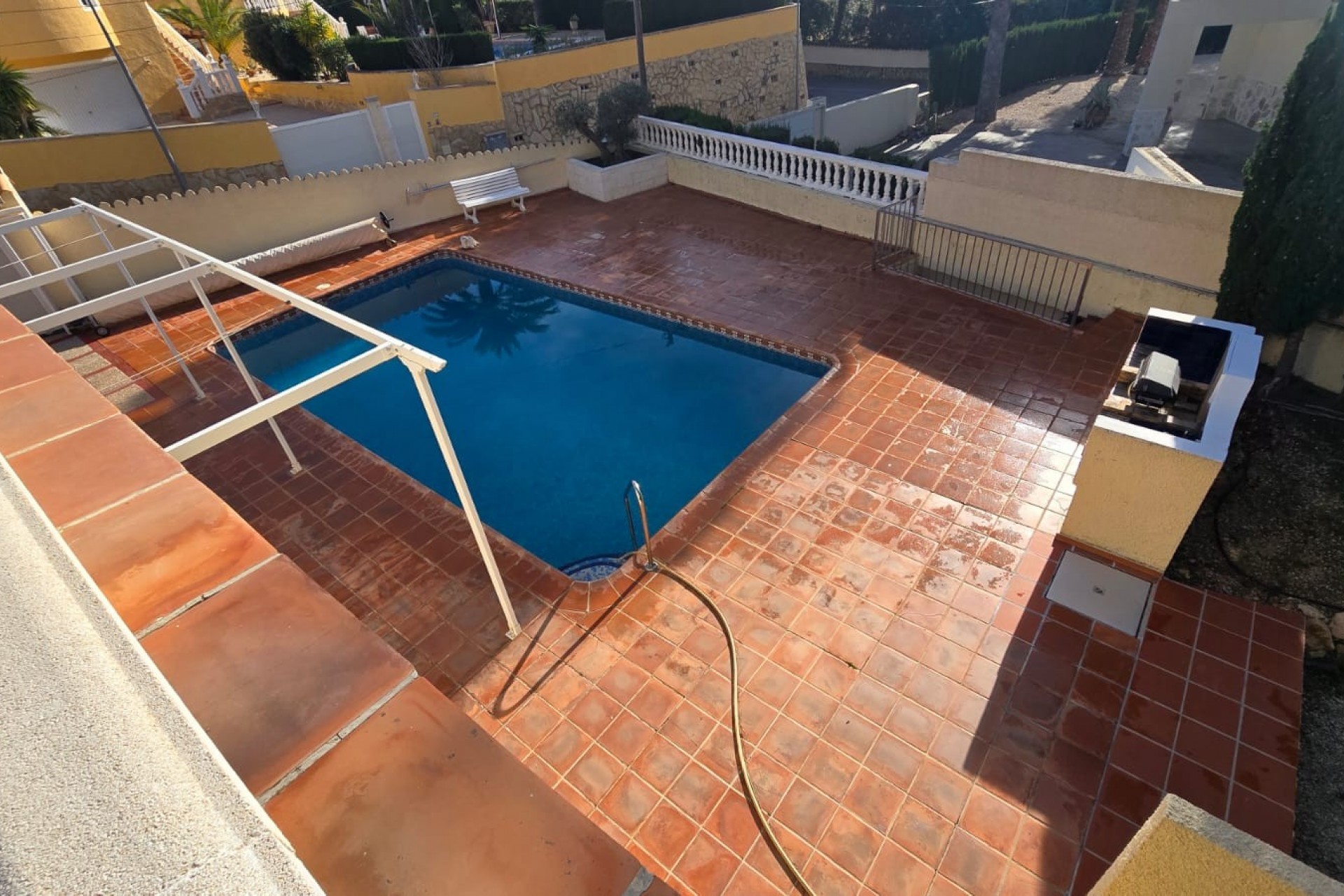 Herverkoop - Villa -
Altea - Urbanización Santa Clara