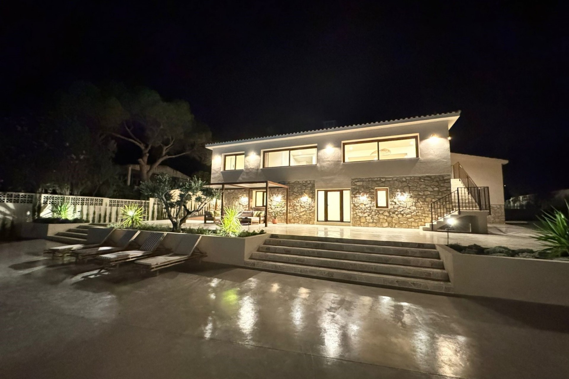 Herverkoop - Villa -
Altea