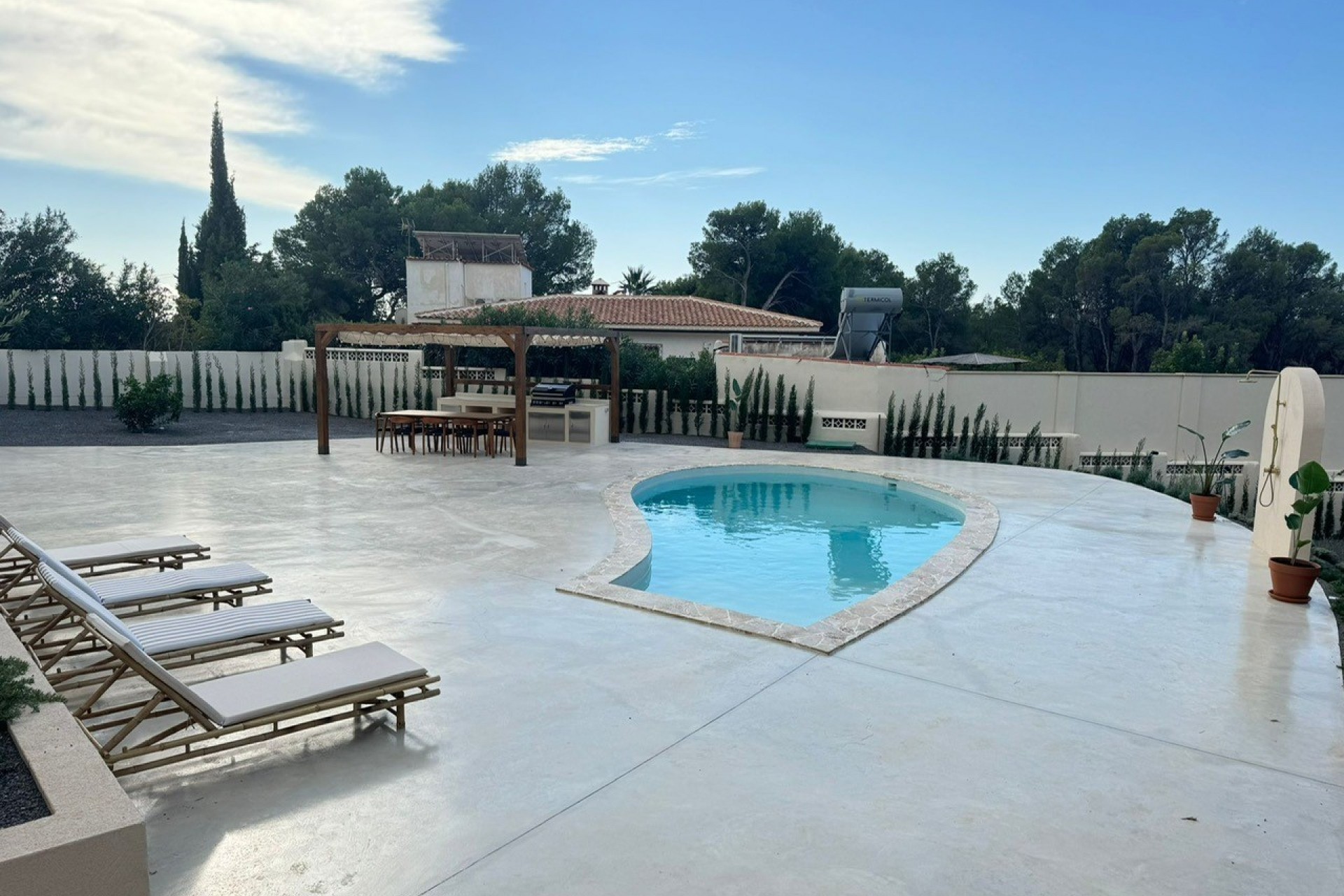 Herverkoop - Villa -
Altea
