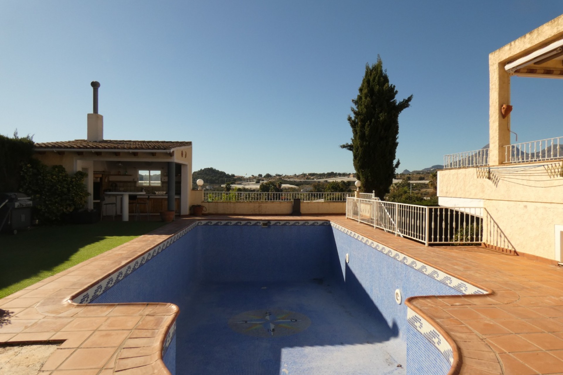 Herverkoop - Villa -
Altea