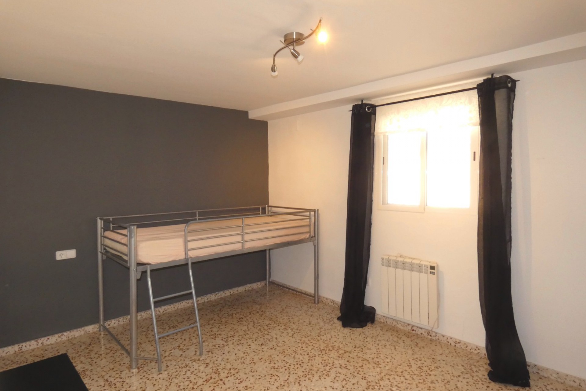 Herverkoop - Villa -
Altea