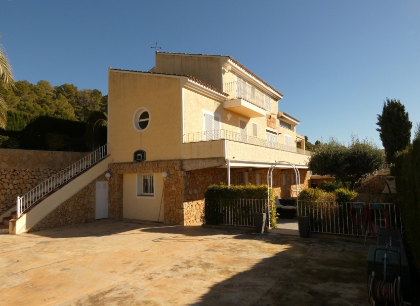 Herverkoop - Villa -
Altea