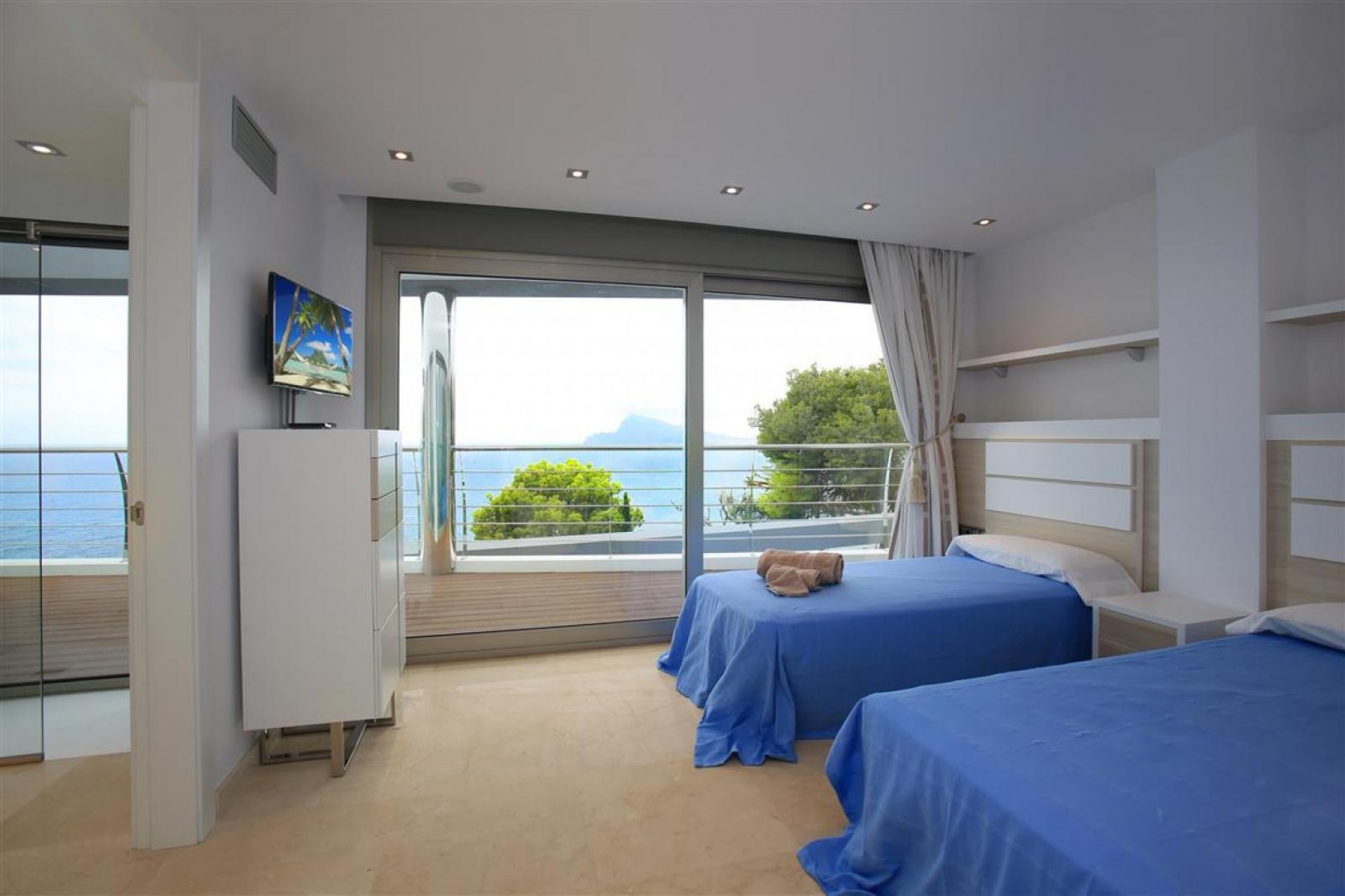 Herverkoop - Villa -
Altea