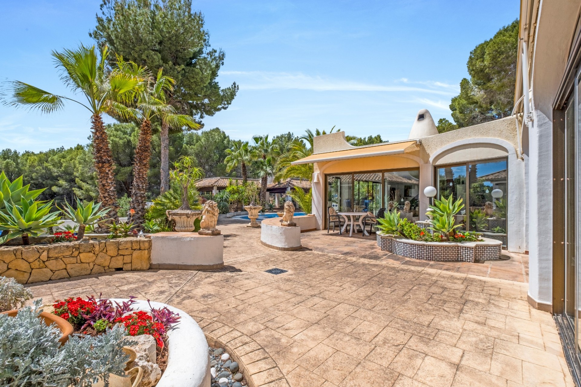 Herverkoop - Villa -
Altea