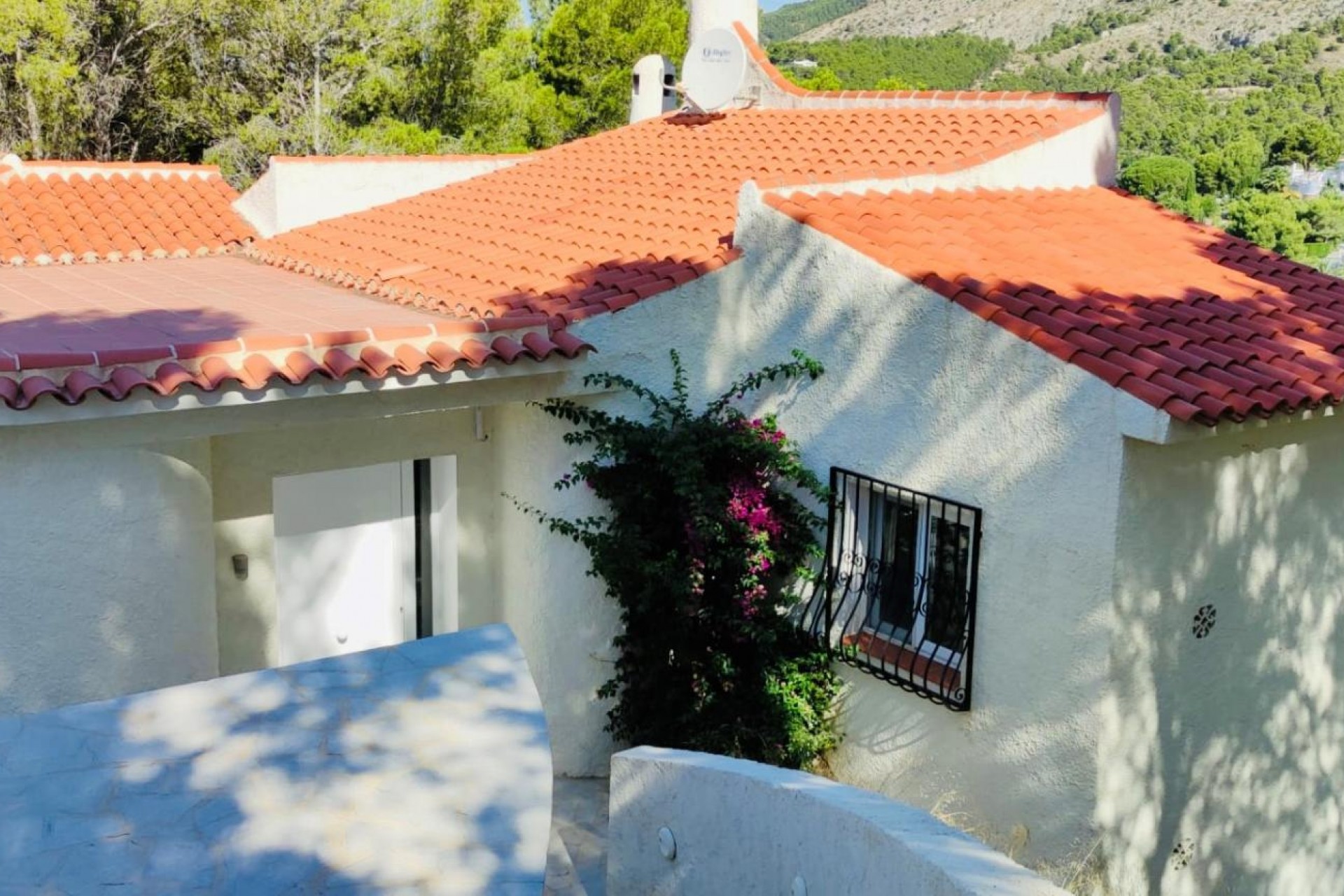 Herverkoop - Villa -
Altea
