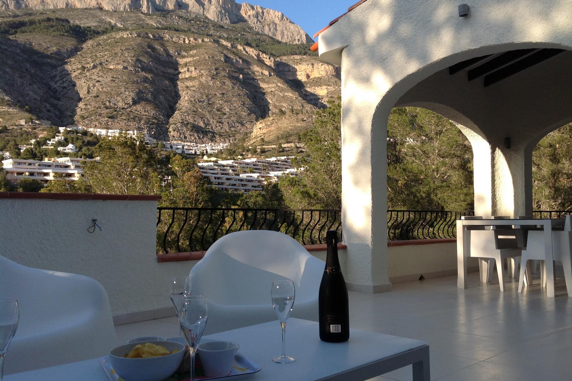 Herverkoop - Villa -
Altea
