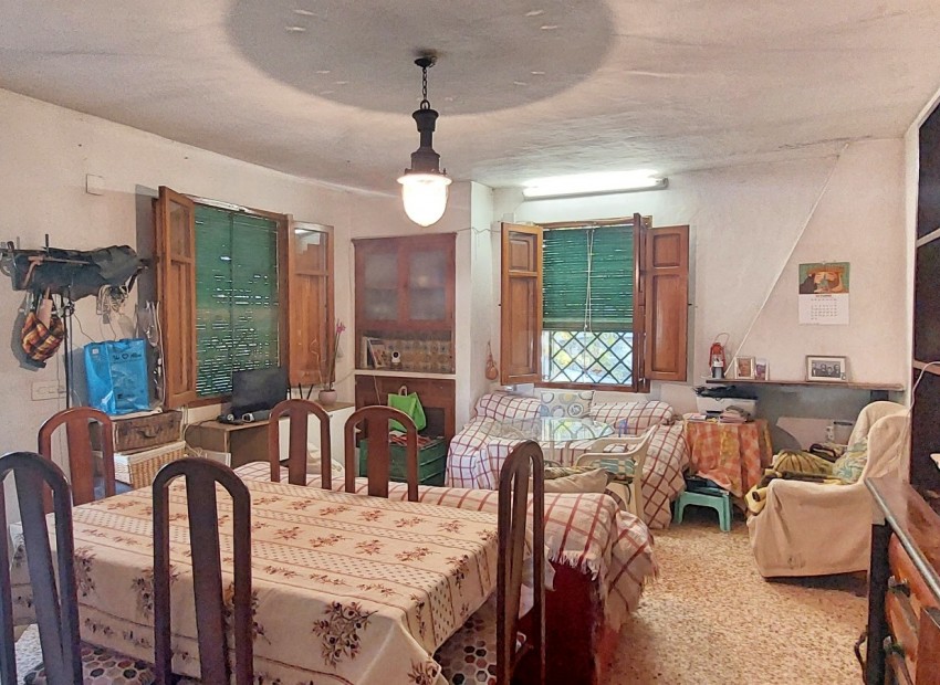 Herverkoop - Villa -
Benidorm