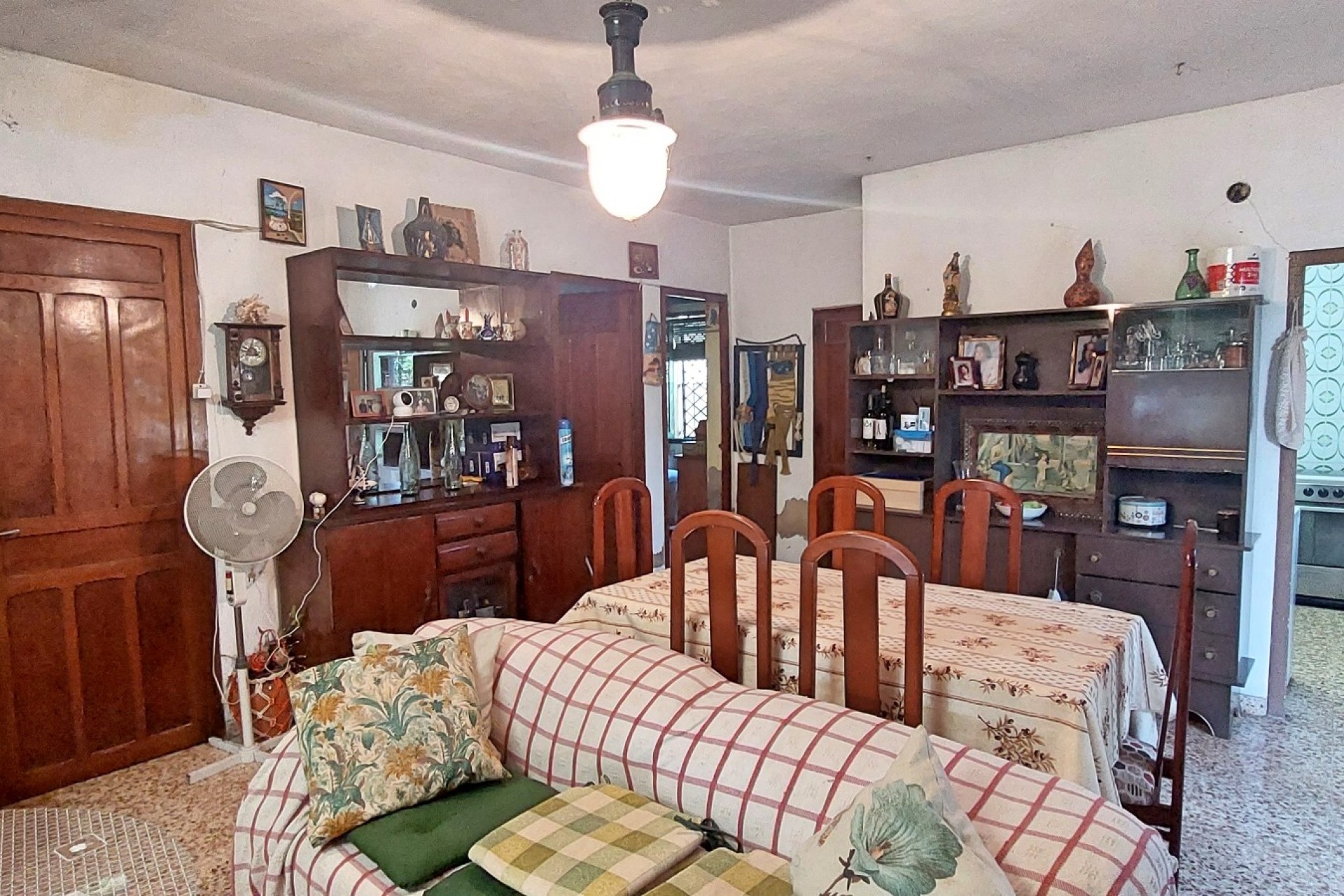 Herverkoop - Villa -
Benidorm