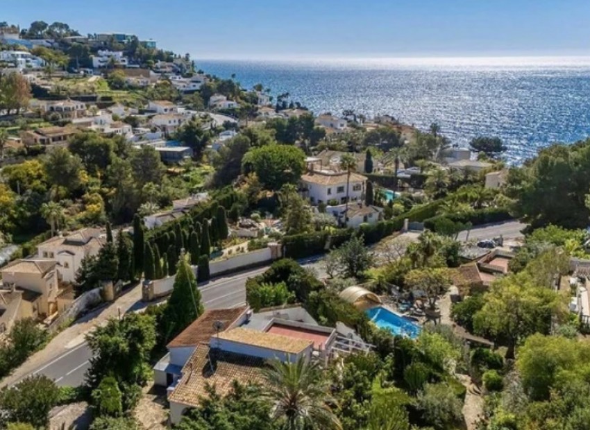 Herverkoop - Villa -
Benissa - Cala Advocat - Baladrar