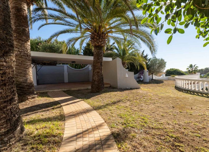 Herverkoop - Villa -
Benissa - Fanadix