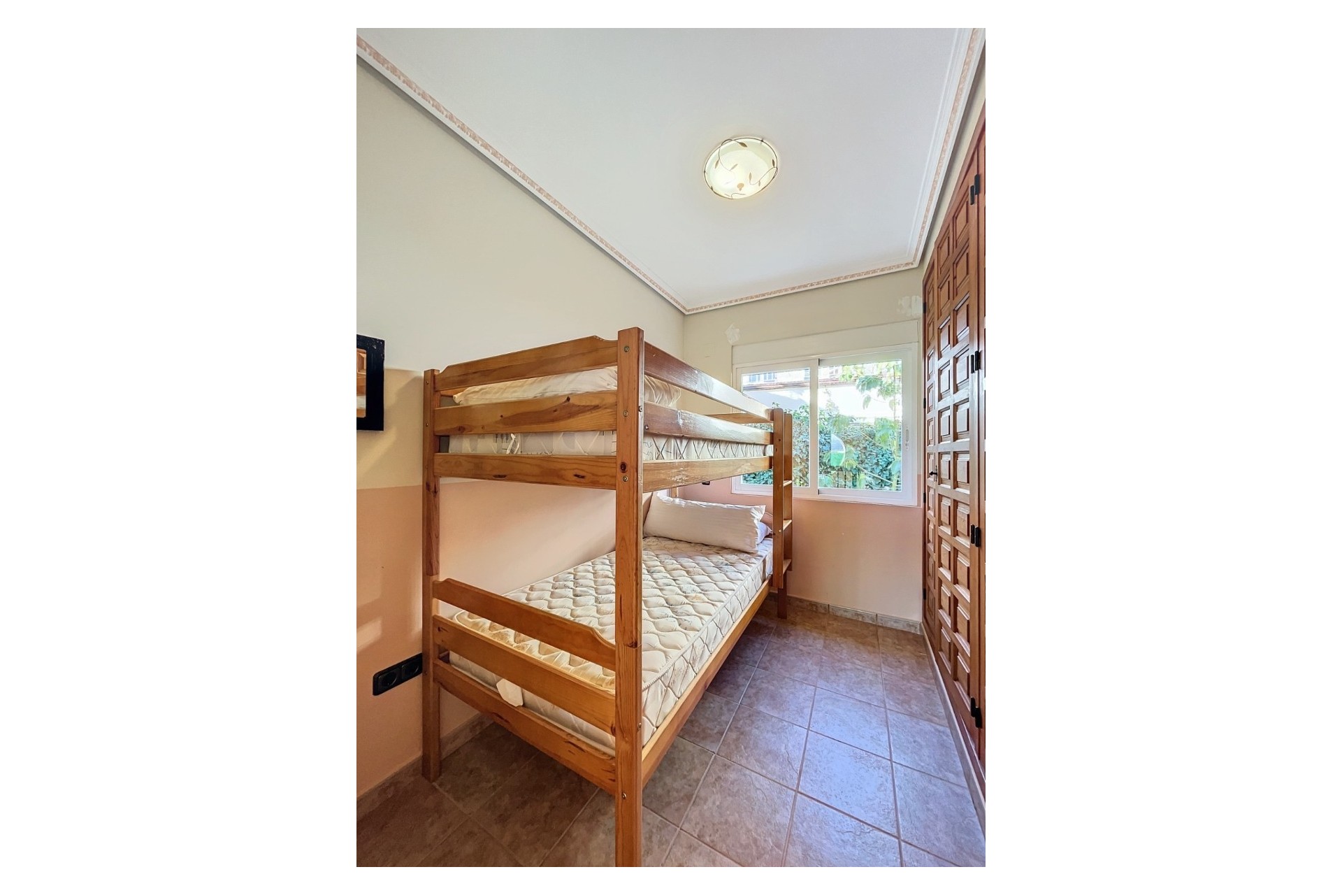 Herverkoop - Villa -
Callosa De Ensarrià