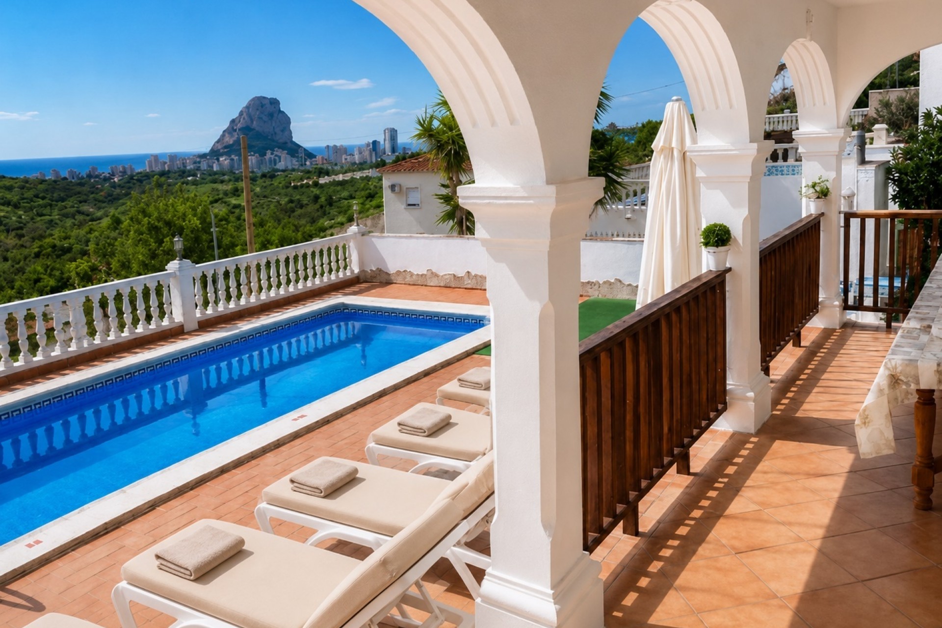 Herverkoop - Villa -
Calpe / Calp - Benicolada - Las Adelfas