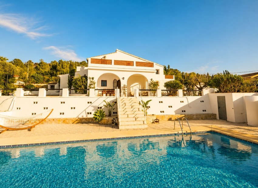Herverkoop - Villa -
Calpe / Calp - Cometa