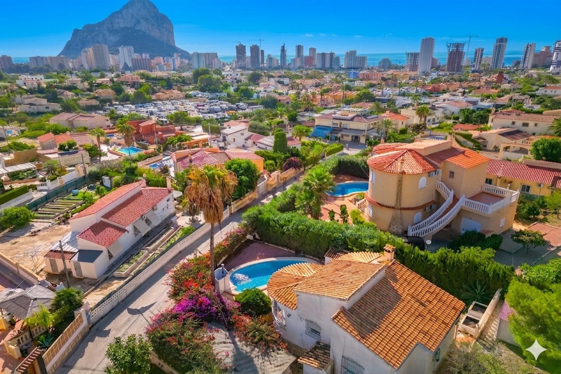 Herverkoop - Villa -
Calpe / Calp - Marisol Park - Ortembach - Los Almendros