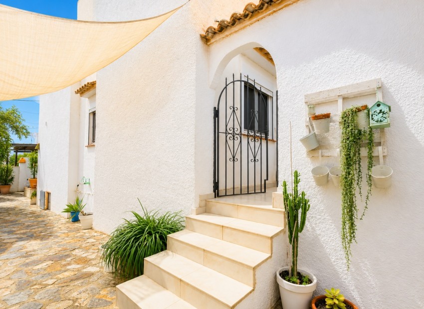 Herverkoop - Villa -
Calpe / Calp - Marisol Park - Ortembach - Los Almendros