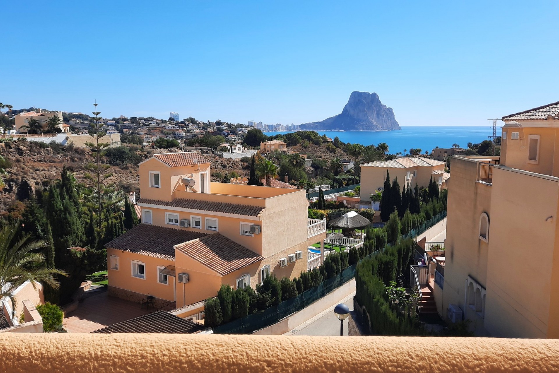 Herverkoop - Villa -
Calpe - Calpe urbanizaciones