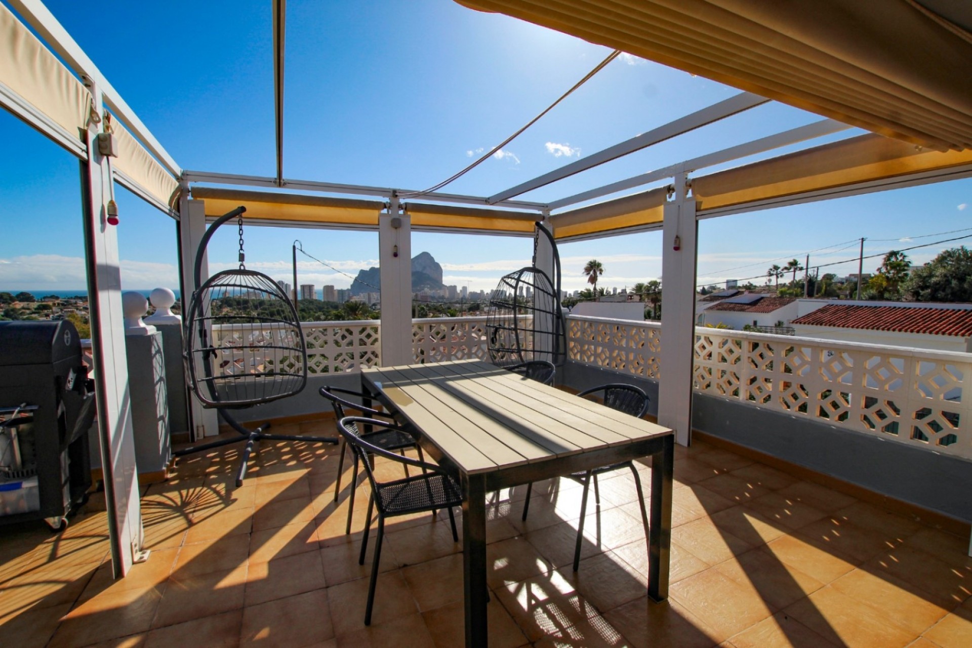 Herverkoop - Villa -
Calpe - Cometa
