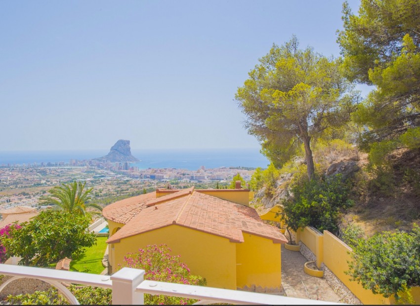 Herverkoop - Villa -
Calpe - Oltamar