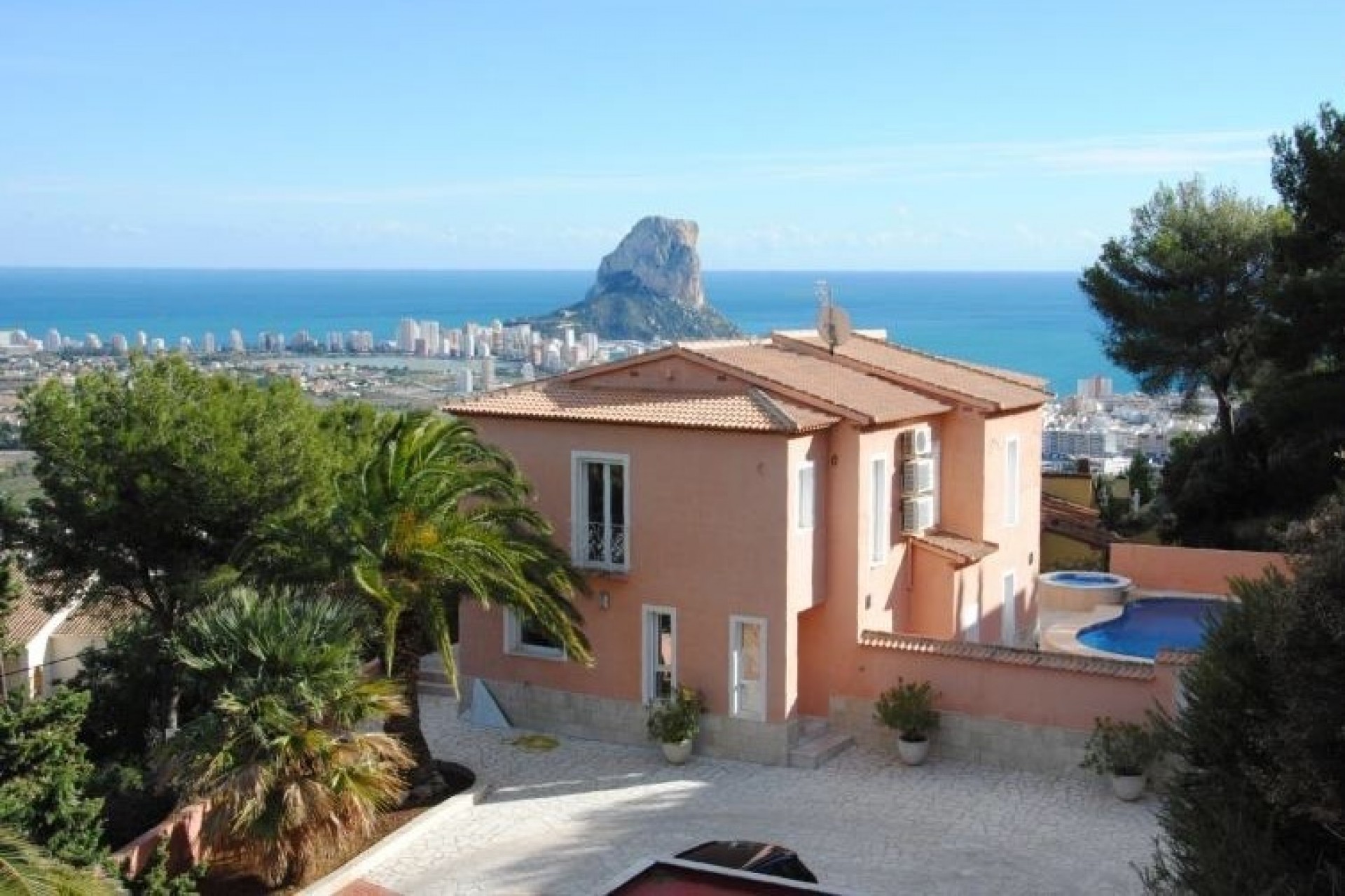 Herverkoop - Villa -
Calpe - Oltamar