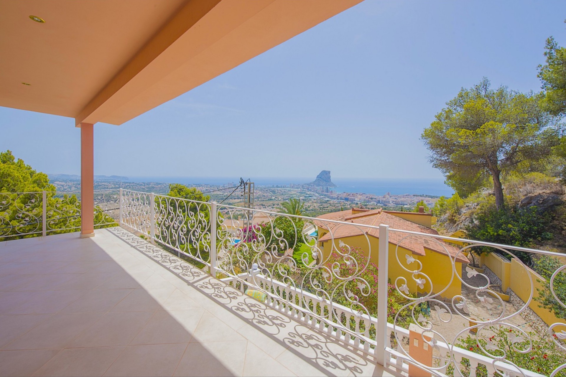 Herverkoop - Villa -
Calpe - Oltamar