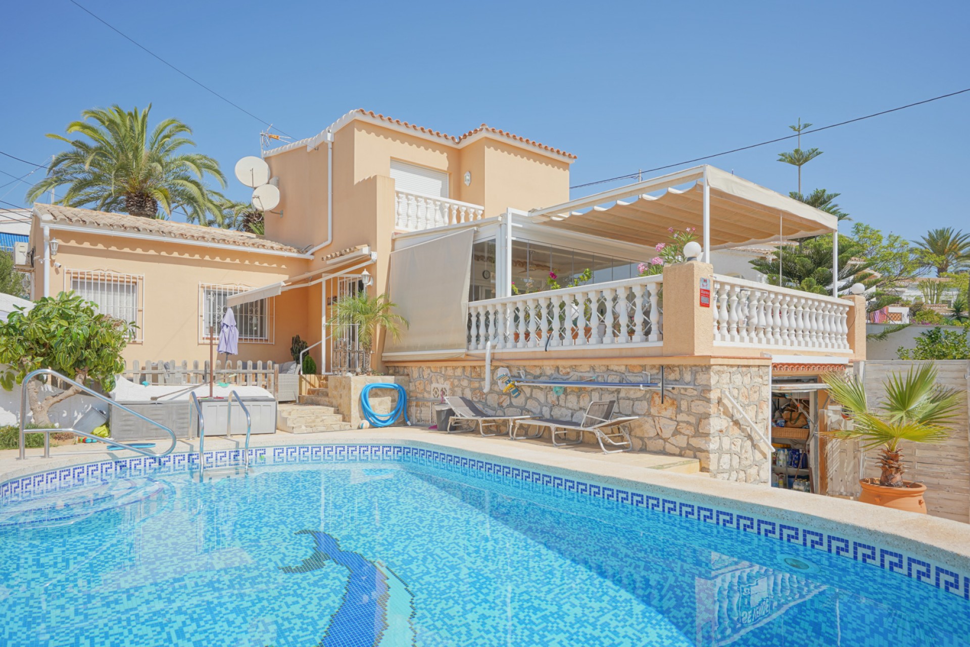 Herverkoop - Villa -
Calpe - Partida Calalga