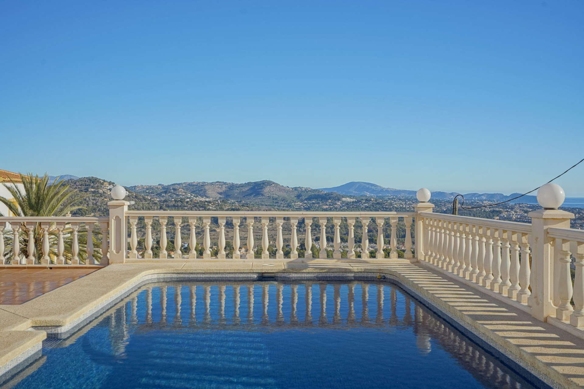 Herverkoop - Villa -
Calpe - Partida Les Cucarres