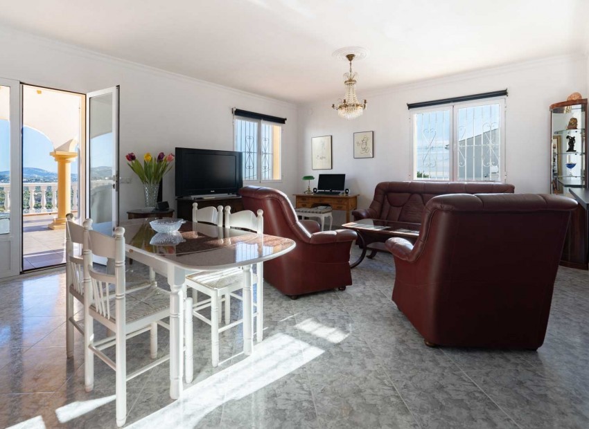 Herverkoop - Villa -
Calpe - Partida Les Cucarres