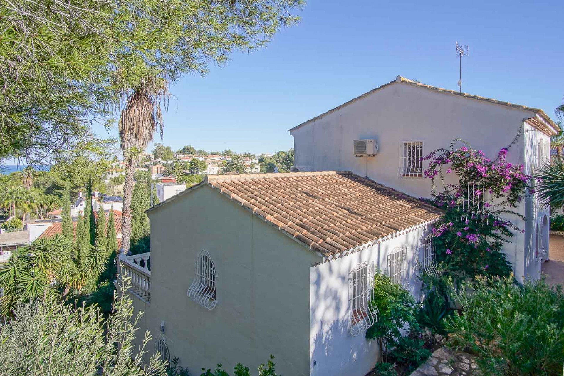 Herverkoop - Villa -
Denia - Altomira