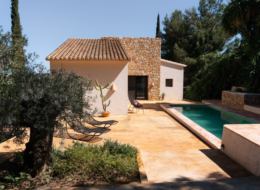 Herverkoop - Villa -
Denia - El Montgó