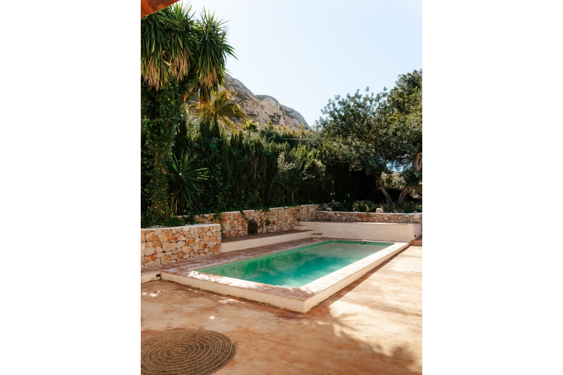 Herverkoop - Villa -
Denia - El Montgó
