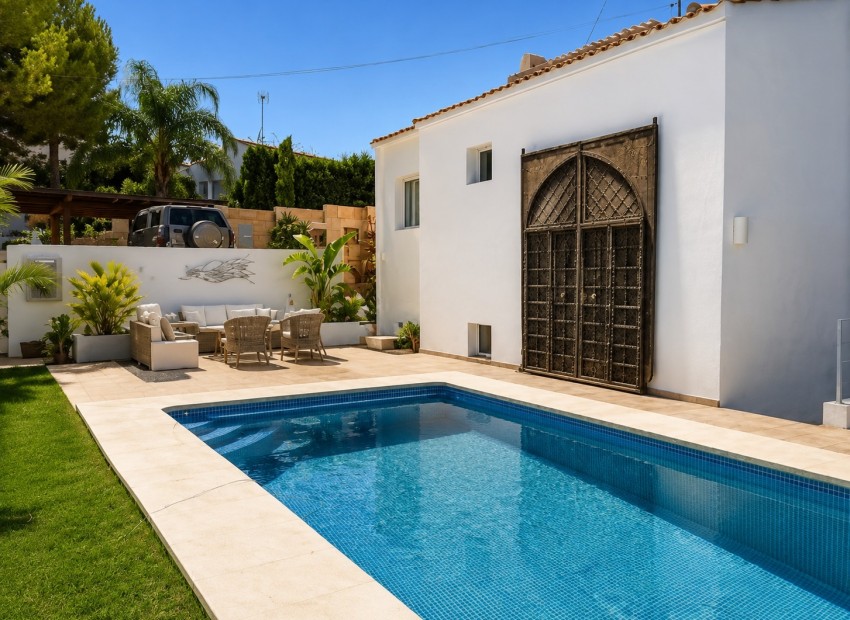 Herverkoop - Villa -
Denia - El Montgó