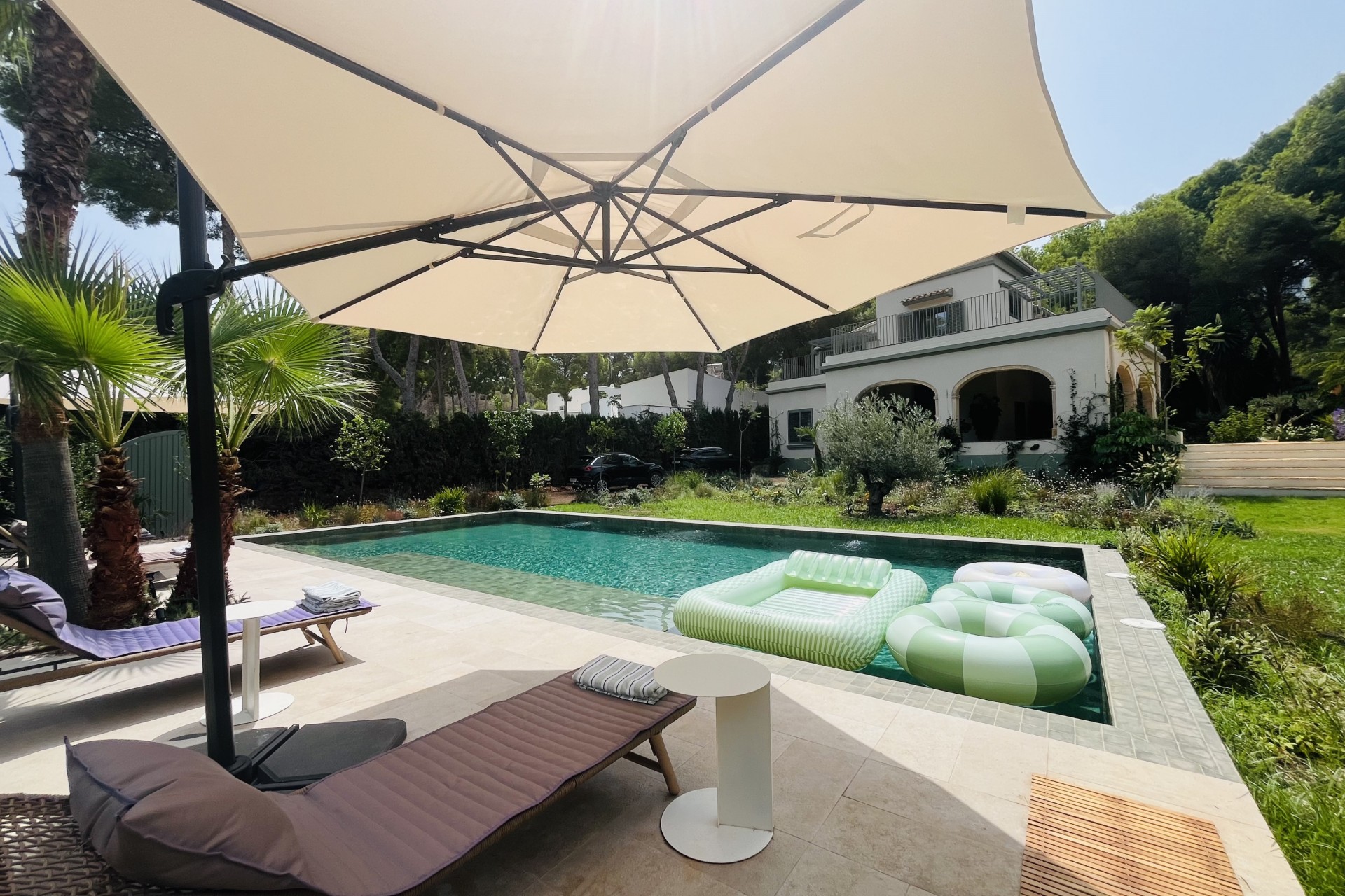 Herverkoop - Villa -
Denia - Las Rotas / Les Rotes