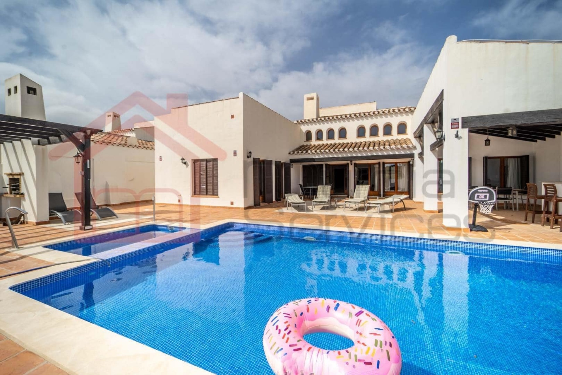 Herverkoop - Villa -
El Valle Golf Resort