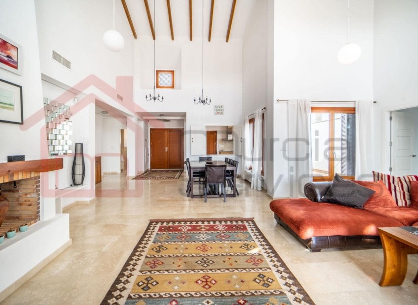 Herverkoop - Villa -
El Valle Golf Resort